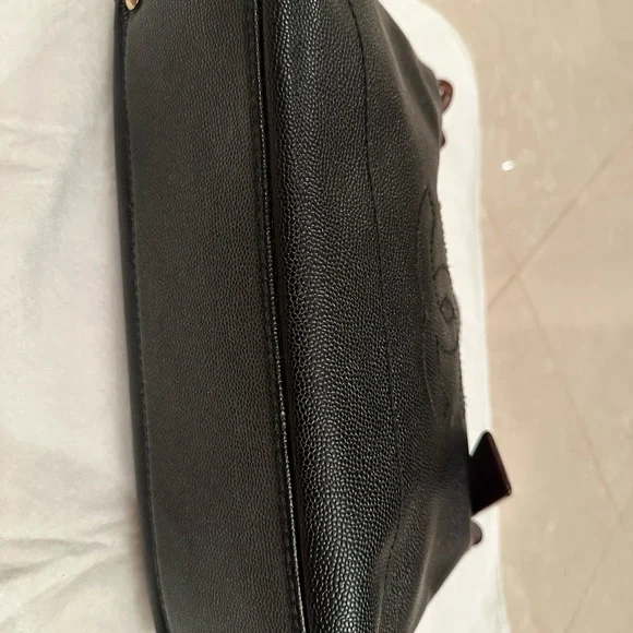 Chanel Hobo Bag - Picture 10 of 13